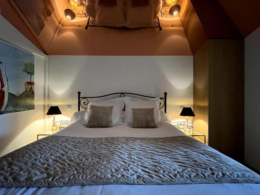 Gite De Charme 5 Etoiles Pour Couple Avec Sauna Et Jacuzzi Exterieurs Privatifs Peaugres Ngoại thất bức ảnh